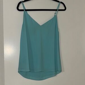 Aritzia Babaton Everly Camisole light blue Size small